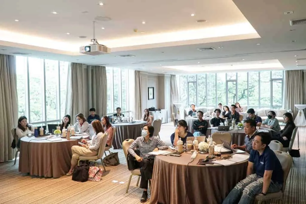 บรรยากาศคอร์สสอนสดของ อ.เบิร์ด