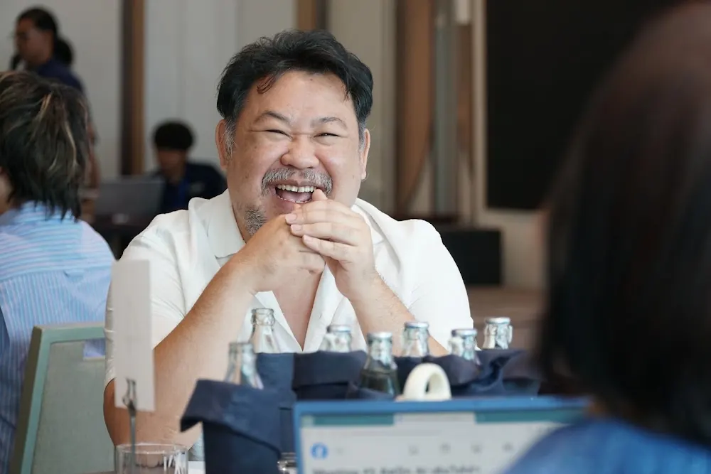 บรรยากาศศิษย์เก่าในห้อง งาน Meeting ครั้งที่ 5